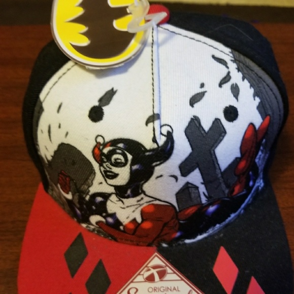 DC Comics Harley Quinn hats - Picture 3 of 5